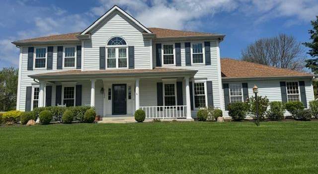 Photo of 51890 Foxdale Ln, Granger, IN 46530
