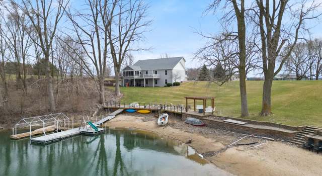 Photo of 2776 E Lapoint Dr, Milford, IN 46542