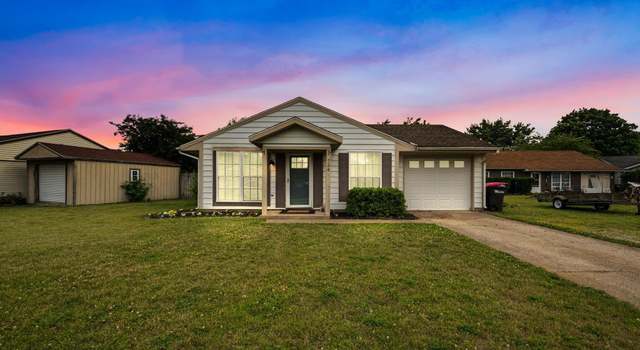 Photo of 724 Turkey Run Ct, Dayton, IN 47941