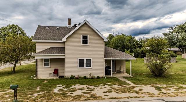 Photo of 402 E Monroe St, Montpelier, IN 47359