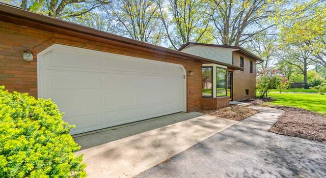 Photo of 4110 Woodstock Dr, Fort Wayne, IN 46815