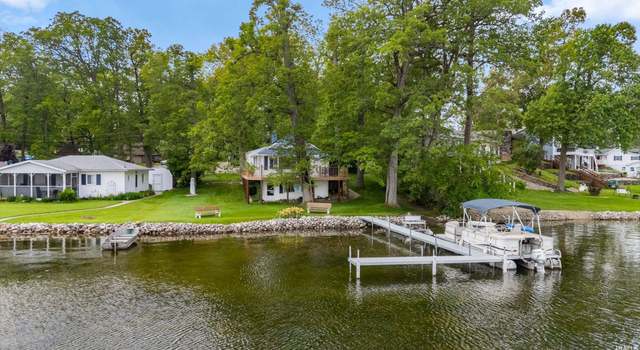 Photo of 9055 E 480 S, Wolcottville, IN 46795