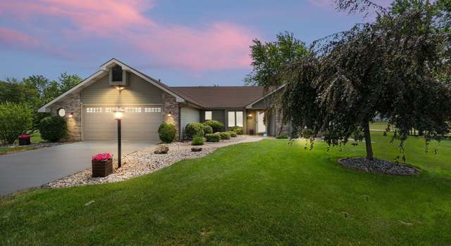 Photo of 10028 Winding Shores Dr, New Haven, IN 46774