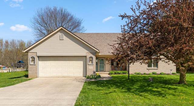 Photo of 10031 Hosler Rd, Leo, IN 46765