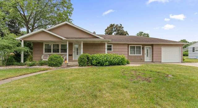 Photo of 115 N Varsity Dr, South Bend, IN 46615