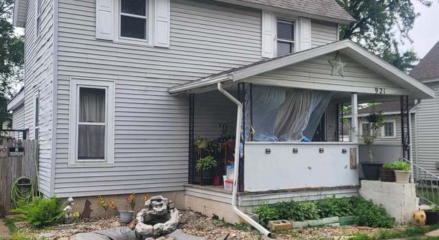Photo of 921 S 34th St, South Bend, IN 46615