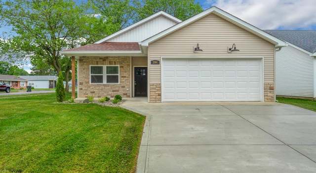 Photo of 204 N Davis St, Walton, IN 46994