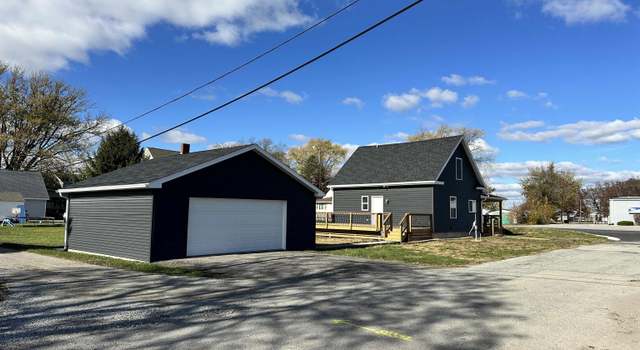 Photo of 712 E 2nd St, Reynolds, IN 47980