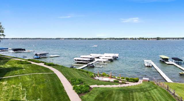 Photo of 10660 N Southshore Dr Unit D3, Syracuse, IN 46567