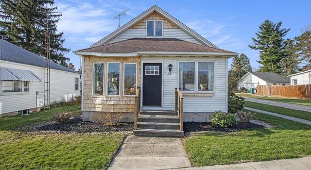 Photo of 510 W Michigan St, New Carlisle, IN 46552