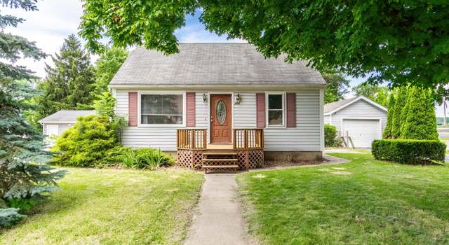 Photo of 208 Chestnut St, Avilla, IN 46710