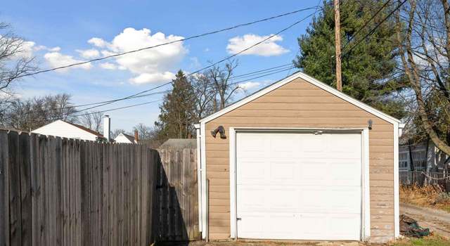 Photo of 102 N Hawthorne Dr, South Bend, IN 46617