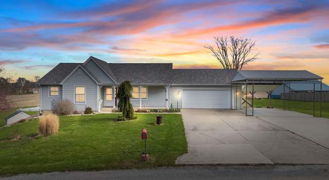 Photo of 667 Brentwood Dr, Akron, IN 46910