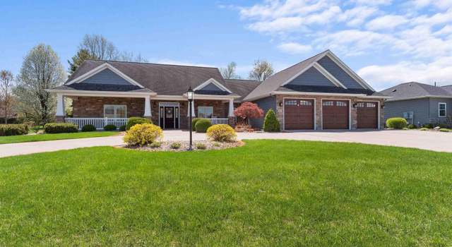 Photo of 1917 E Blossom Ln, Warsaw, IN 46580