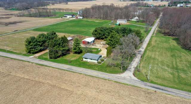 Photo of 8009 N 620 Rd E, Syracuse, IN 46567