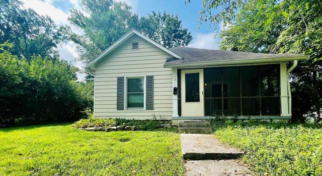 Photo of 1912 E Hunter Ave, Bloomington, IN 47401