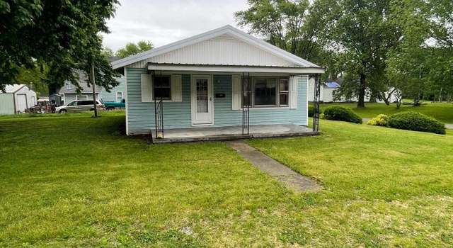Photo of 109 S 3rd St, Edwardsport, IN 47528