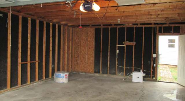 Photo of 218 W Oregon ST St, Evansville, IN 47710