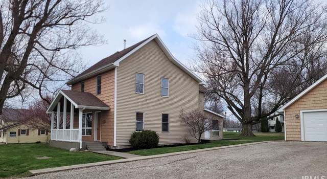 Photo of 608 N Cahoun St, South Whitley, IN 46787
