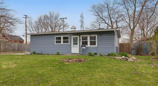 Photo of 127 Edgeknoll Ln, Fort Wayne, IN 46816