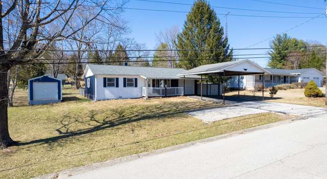 Photo of 203 Vista Dr, Oolitic, IN 47451