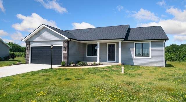 Photo of 54879 Moonfish Ct, Middlebury, IN 46540