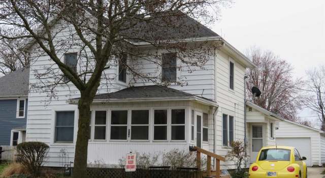 Photo of 214 E Douglas St, Goshen, IN 46526