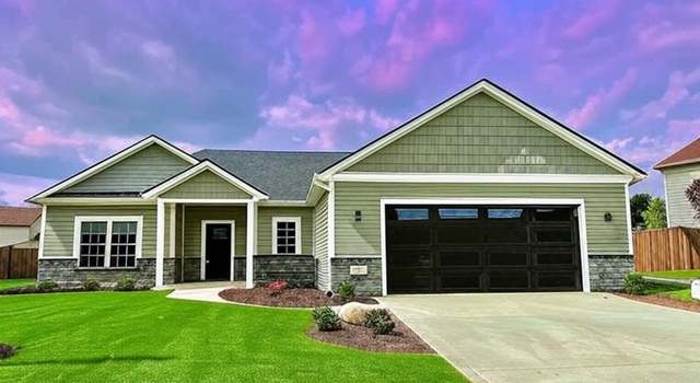 Photo of 423 Westward Dr, Butler, IN 46721