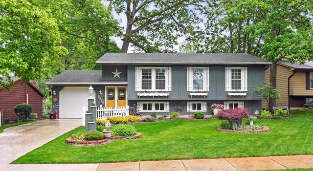 Photo of 6916 Woodtrail Ct, Fort Wayne, IN 46835