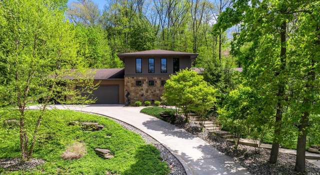 Photo of 1166 Ridgedale Rd, South Bend, IN 46614