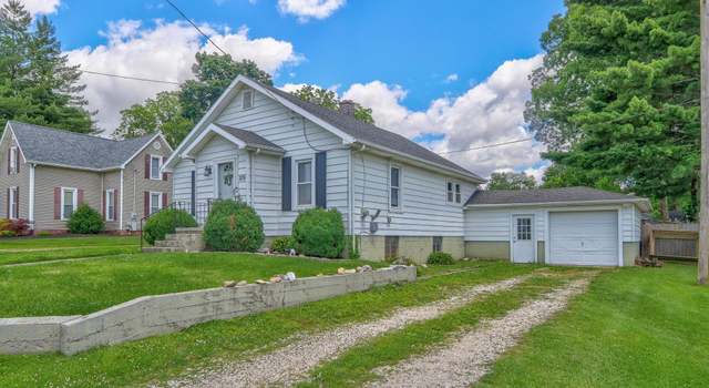 Photo of 205 N First St, Owensville, IN 47665
