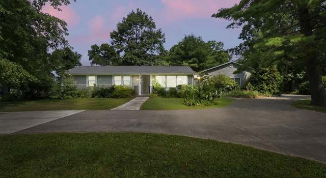 Photo of 208 W Gump Rd, Fort Wayne, IN 46845