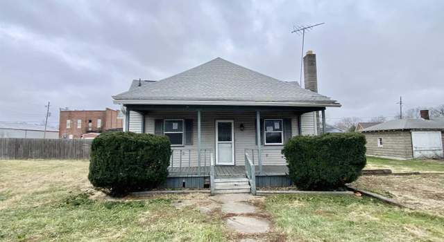Photo of 145 N Birch St, Dana, IN 47847