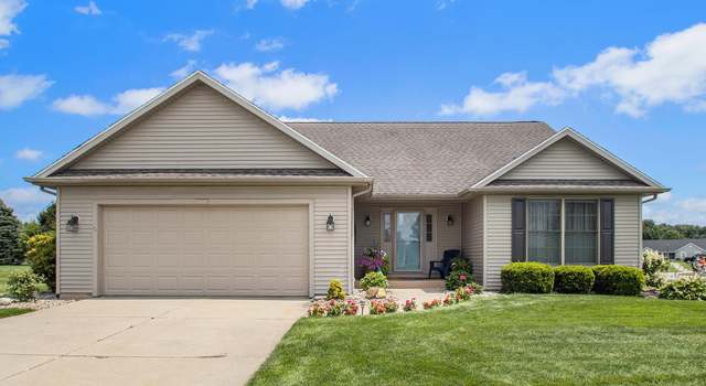 Photo of 13725 Green Meadow Ct, Granger, IN 46530