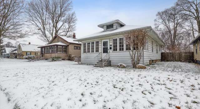 Photo of 805 E Fairview Ave, South Bend, IN 46614