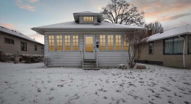 Photo of 805 E Fairview Ave, South Bend, IN 46614