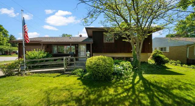 Photo of 1648 Vernerlee Ln, South Bend, IN 46635