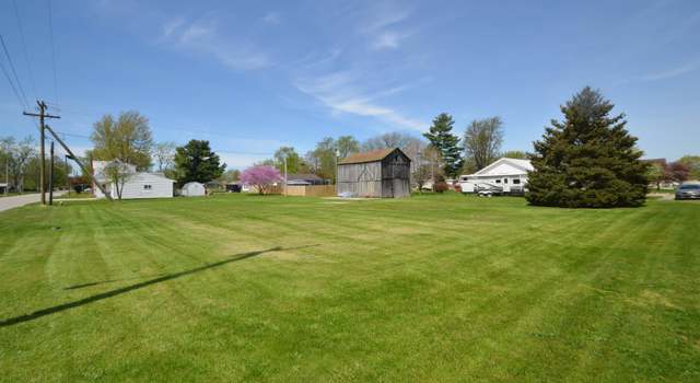 Photo of 220 Allen St, Monroeville, IN 46773