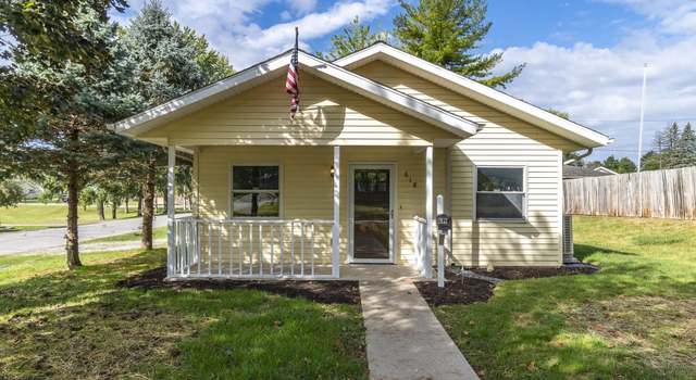 Photo of 618 S Peters St, Garrett, IN 46738