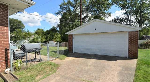 Photo of 5401 Memory Ln, Evansville, IN 47711