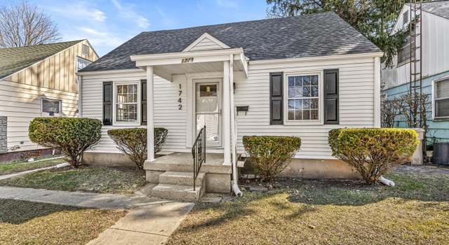Photo of 1742 Johnson St, South Bend, IN 46628