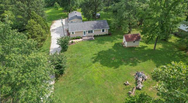 Photo of 899 E County Road 1500, Gentryville, IN 47537