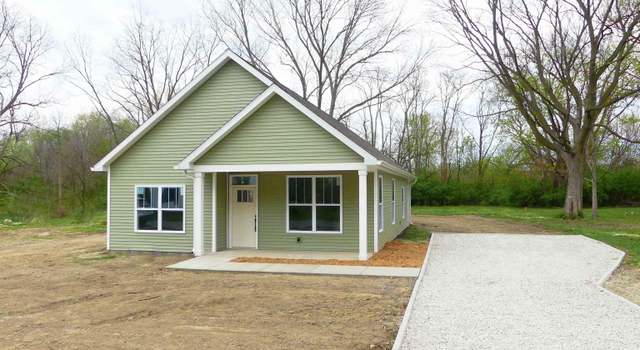 Photo of 816 E Emerson St, Princeton, IN 47670