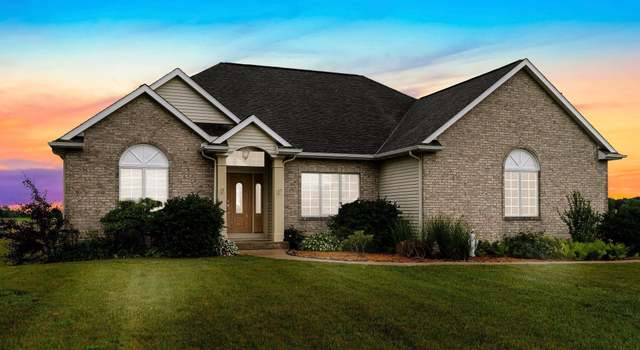 Photo of 8807 Greenwell Rd, Churubusco, IN 46723