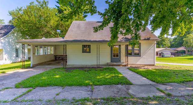 Photo of 52 E Spring St, Chrisney, IN 47611