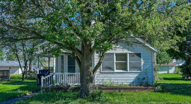 Photo of 315 W Butcher St, Geneva, IN 46740