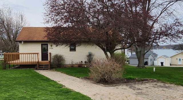 Photo of 704 S Mill ST St, North Webster, IN 46555