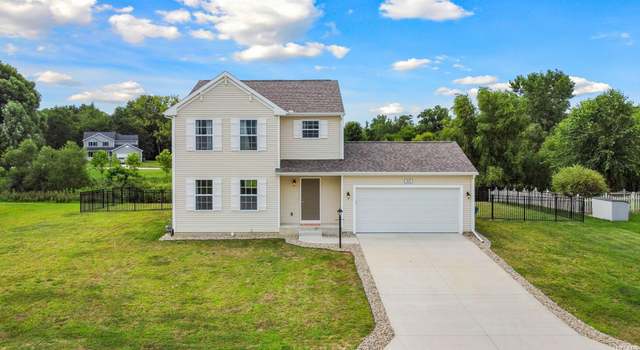 Photo of 208 Potato Creek Dr, North Liberty, IN 46554