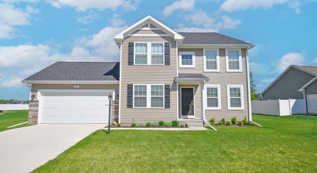 Photo of 409 W Somerfield Dr, Lakeville, IN 46536