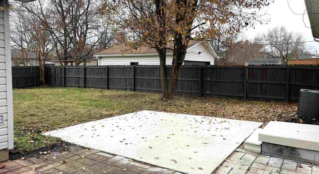 Photo of 2625 Hawthorne Ave, Evansville, IN 47714